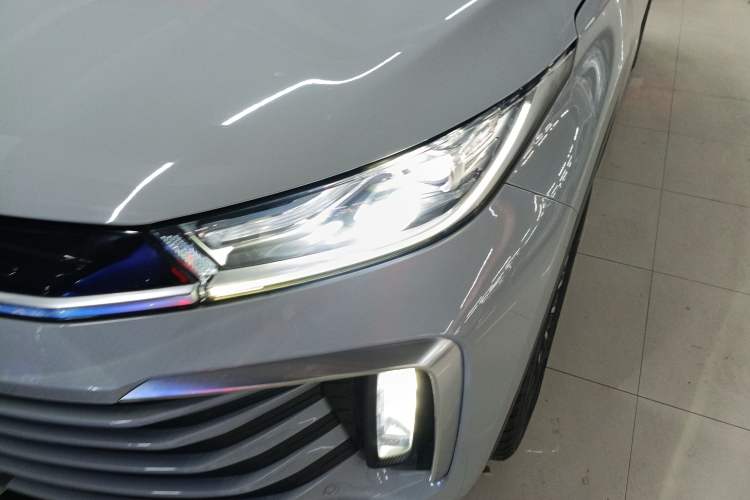 Used EXEED Lingyun 2021 400T Four-Wheel Drive Star Prestige Edition Left Front Headlight