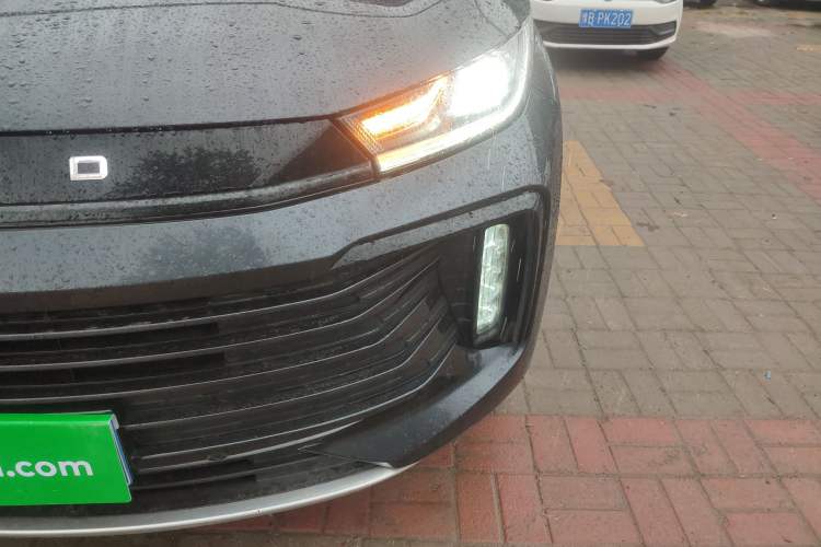 Used EXEED Lingyun 2021 400T Two-Wheel Drive StarRui PRO Edition Left Front Headlight