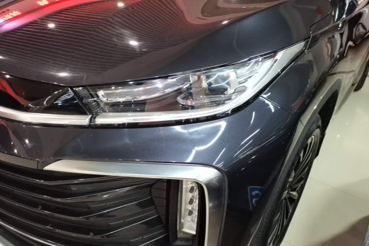 Used EXEED Lingyun 2021 400T Four-Wheel Drive StarRui Edition Left Front Headlight
