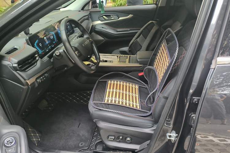 Used EXEED Lingyun 2021 290T Four-Wheel Drive Star Edition Left Front Seat