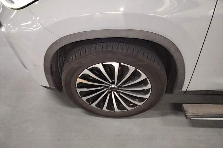 Used EXEED Lingyun 2021 400T Two-Wheel Drive Star Prestige Edition Left Front Wheel Hub