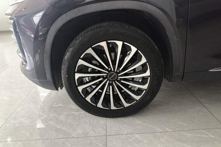 Used EXEED Lingyun 2021 290T Four-Wheel Drive Star Prestige Edition Left Front Wheel Hub