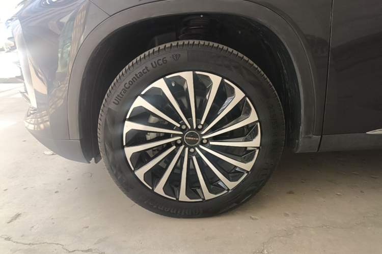 Used EXEED Lingyun 2021 400T Two-Wheel Drive Star Prestige Edition Left Front Wheel Hub