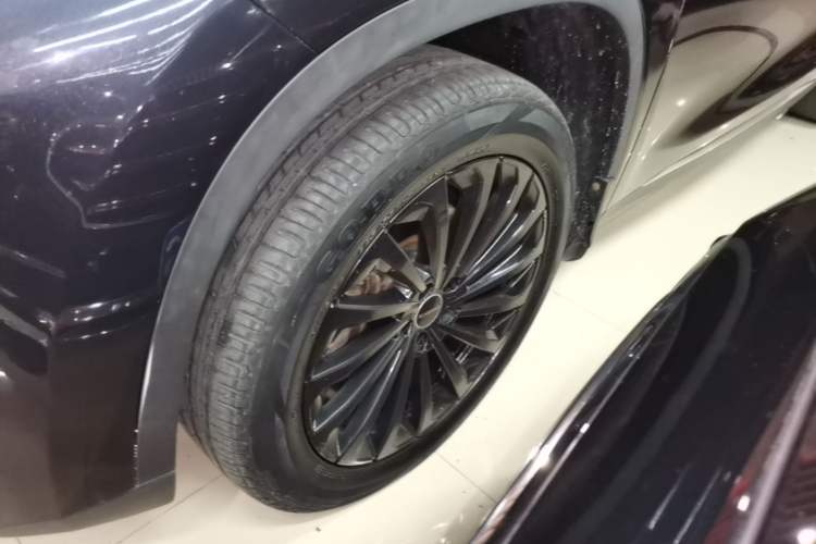 Used EXEED Lingyun 2021 400T Four-Wheel Drive StarRui Edition Left Front Wheel Hub