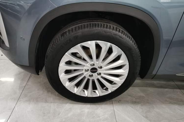 Used EXEED Lingyun 2021 290T Two-Wheel Drive StarRui Edition Left Front Wheel Hub