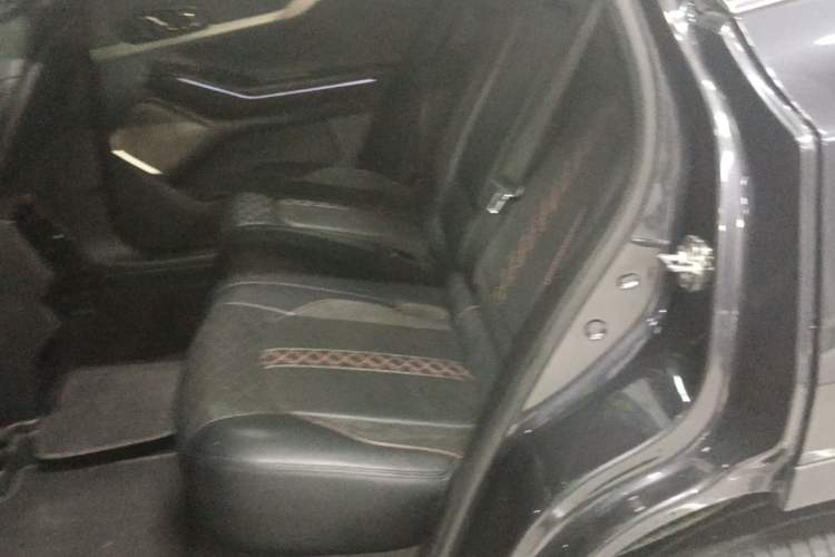 Used EXEED Lingyun 2021 290T Four-Wheel Drive Star Prestige Edition Left Rear Seat