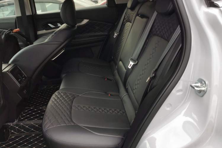 Used EXEED Lingyun 2021 400T Two-Wheel Drive StarRui PRO Edition Left Rear Seat