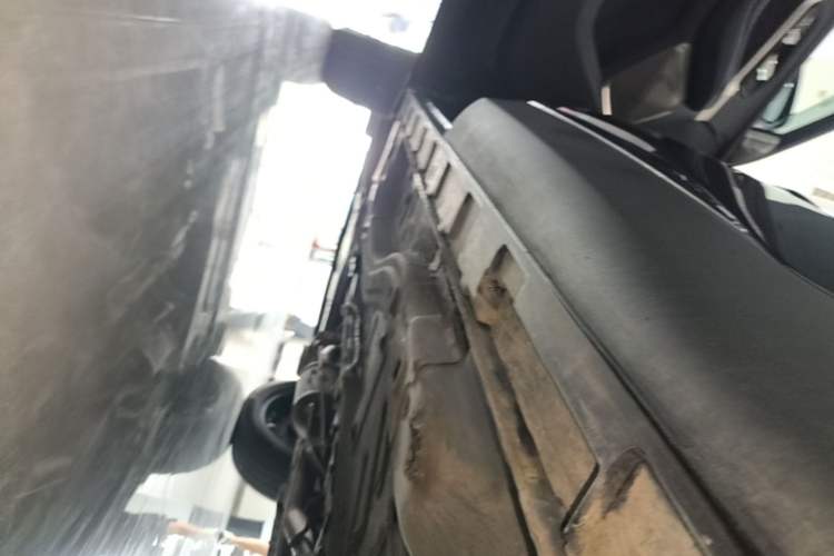 Used EXEED Lingyun 2021 290T Four-Wheel Drive Star Prestige Edition Left Side Sill
