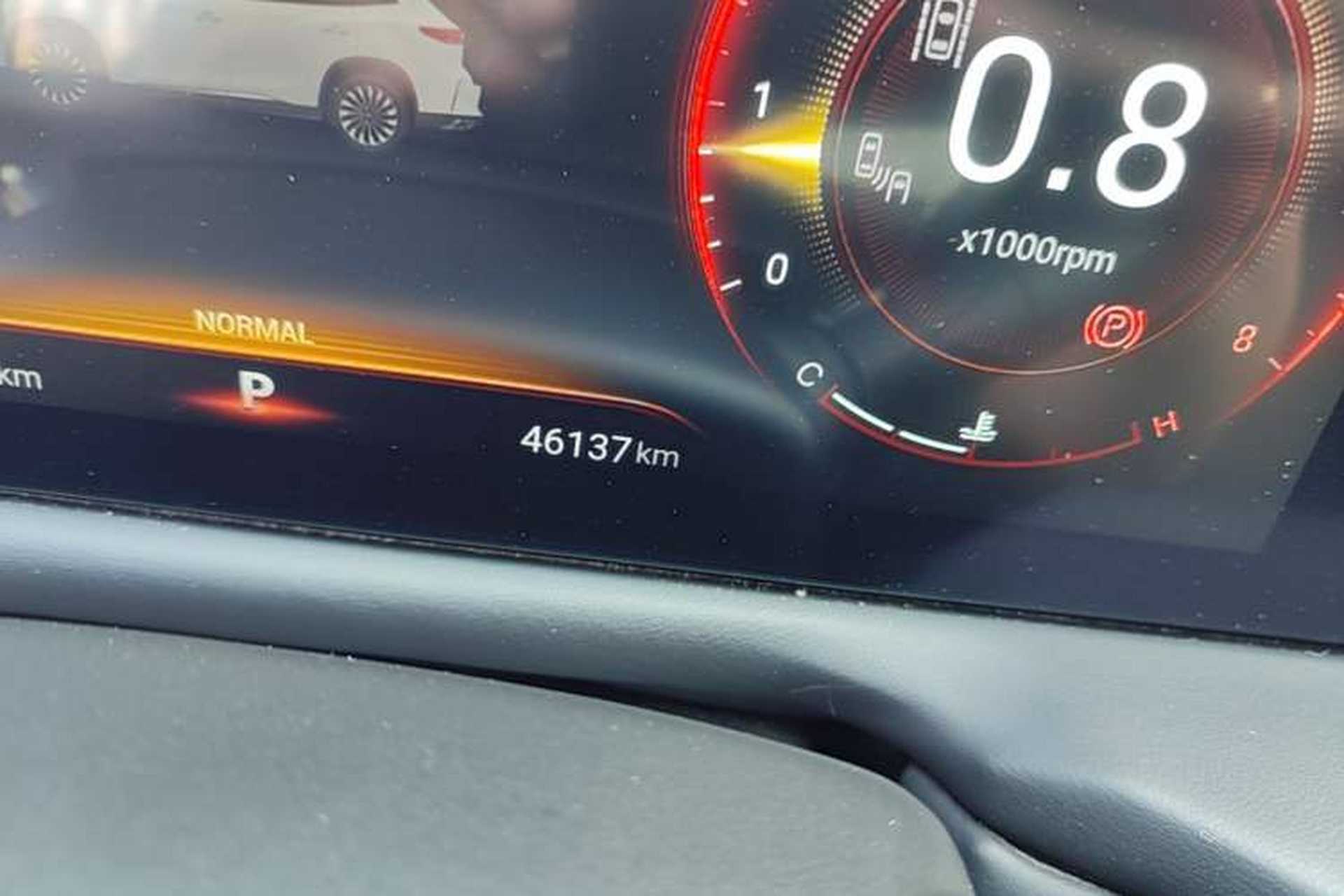 Used EXEED Lingyun 2021 400T Four-Wheel Drive Star Prestige Edition Odometer Close Up