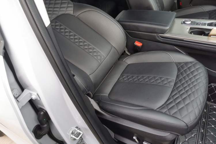 Used EXEED Lingyun 2021 400T Two-Wheel Drive StarRui PRO Edition Right Front Seat