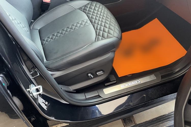 Used EXEED Lingyun 2021 290T Two-Wheel Drive Starry Edition Right Front Seat