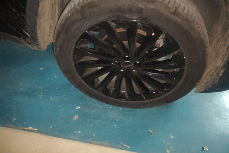 Used EXEED Lingyun 2021 400T Two-Wheel Drive StarRui PRO Edition Right Front Wheel Hub