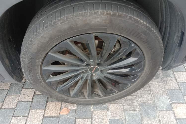 Used EXEED Lingyun 2021 400T Four-Wheel Drive Star Prestige Edition Right Front Wheel Hub