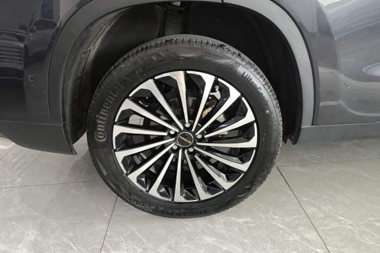 Used EXEED Lingyun 2021 290T Four-Wheel Drive Star Prestige Edition Right Rear Wheel Hub