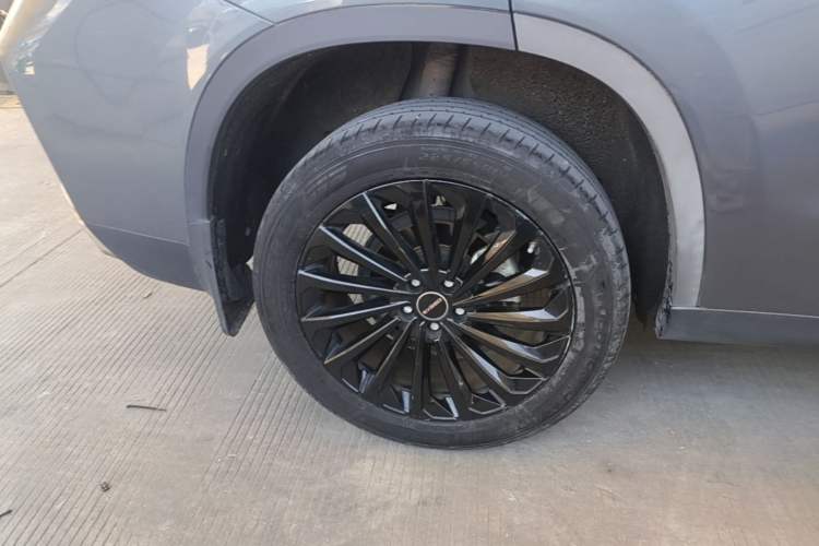 Used EXEED Lingyun 2021 290T Two-Wheel Drive Starry Edition Right Rear Wheel Hub