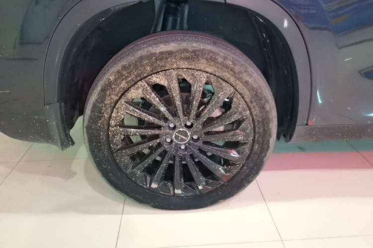 Used EXEED Lingyun 2021 400T Four-Wheel Drive StarRui Edition Right Rear Wheel Hub