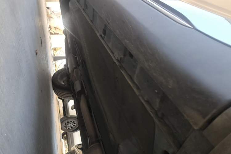 Used EXEED Lingyun 2021 290T Two-Wheel Drive Starry Edition Right Side Sill