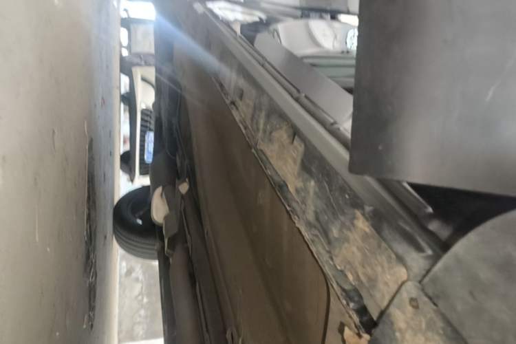 Used EXEED Lingyun 2021 400T Two-Wheel Drive Star Prestige Edition Right Side Sill