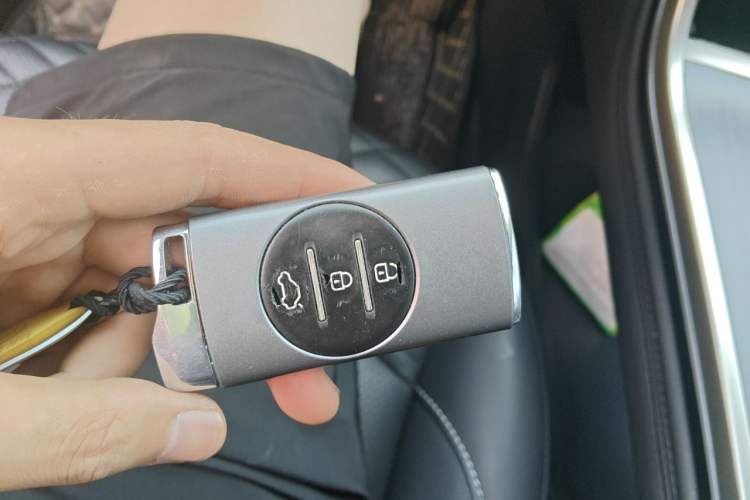 Used EXEED Lingyun 2021 290T Two-Wheel Drive Star Edition Vehicle Key