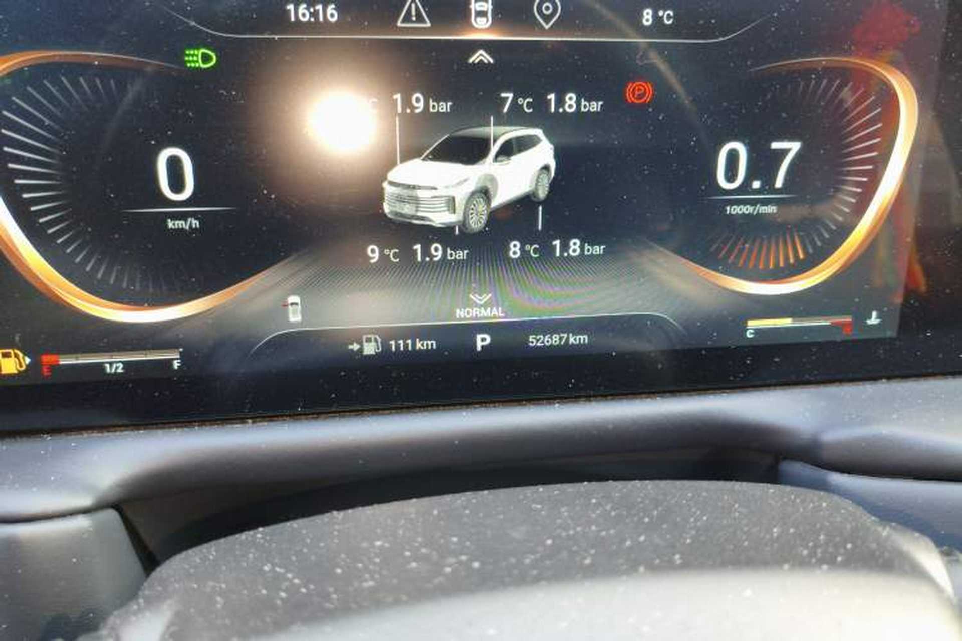 Used EXEED Lingyun 2021 290T Two-Wheel Drive Star Edition Odometer Close Up
