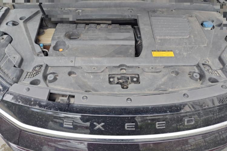 Used EXEED Lingyun 2021 290T Two-Wheel Drive Starry Edition Engine Bay