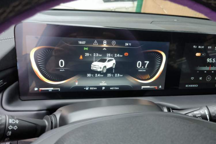 Used EXEED Lingyun 2021 290T Two-Wheel Drive Starry Edition Instrument Cluster