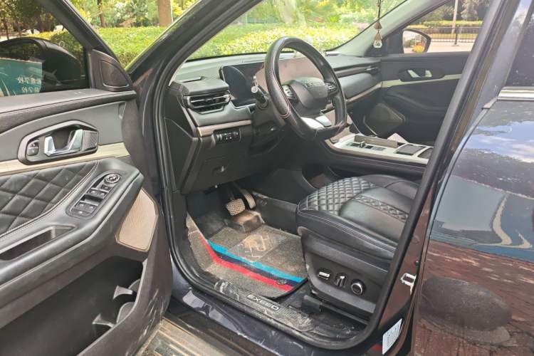 Used EXEED Lingyun 2021 290T Two-Wheel Drive Starry Edition Driver Seat