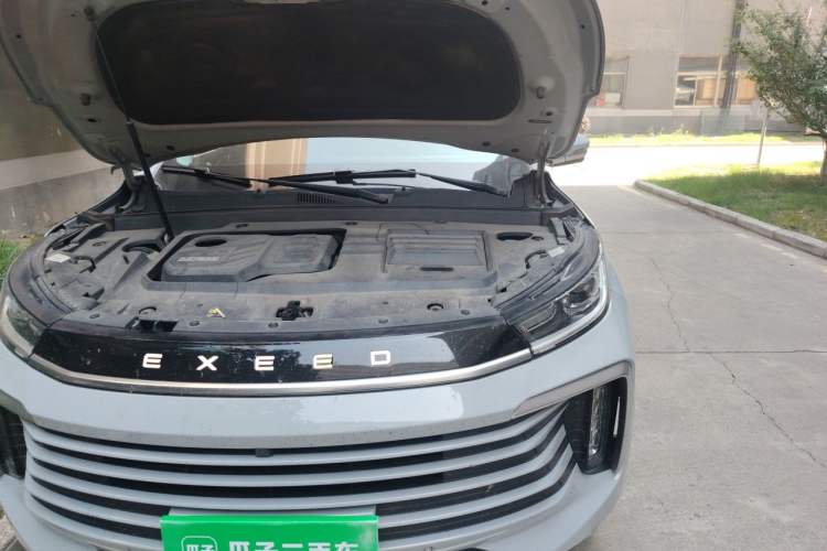 Used EXEED Lingyun 2021 400T Four-Wheel Drive Star Prestige Edition Engine Bay Left
