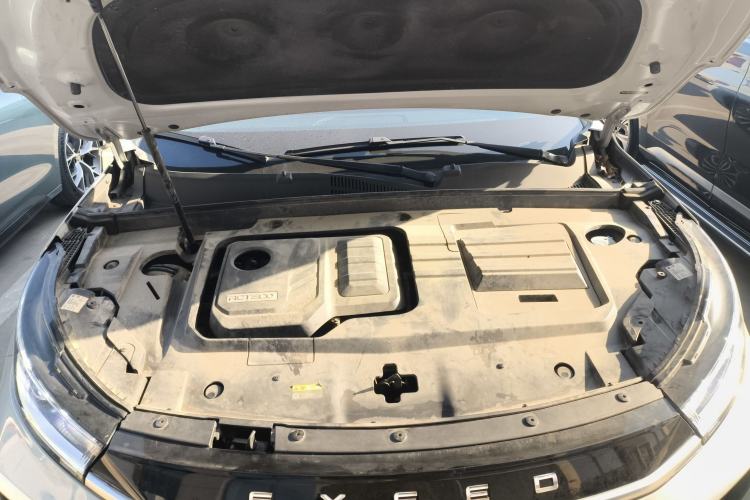 Used EXEED Lingyun 2021 400T Four-Wheel Drive Star Prestige Edition Engine Bay