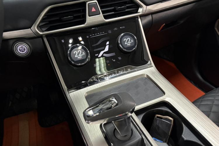 Used EXEED Lingyun 2021 400T Four-Wheel Drive Star Prestige Edition Gear Lever