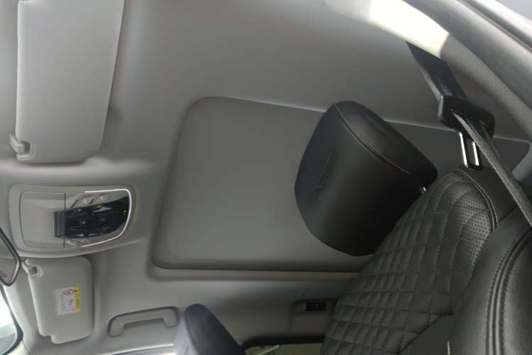 Used EXEED Lingyun 2021 400T Two-Wheel Drive StarRui PRO Edition Headliner