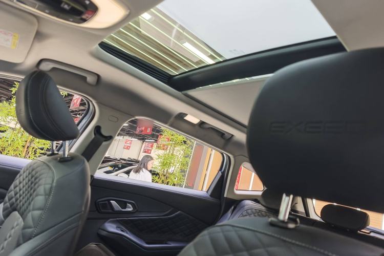 Used EXEED Lingyun 2021 290T Two-Wheel Drive Star Edition Headliner