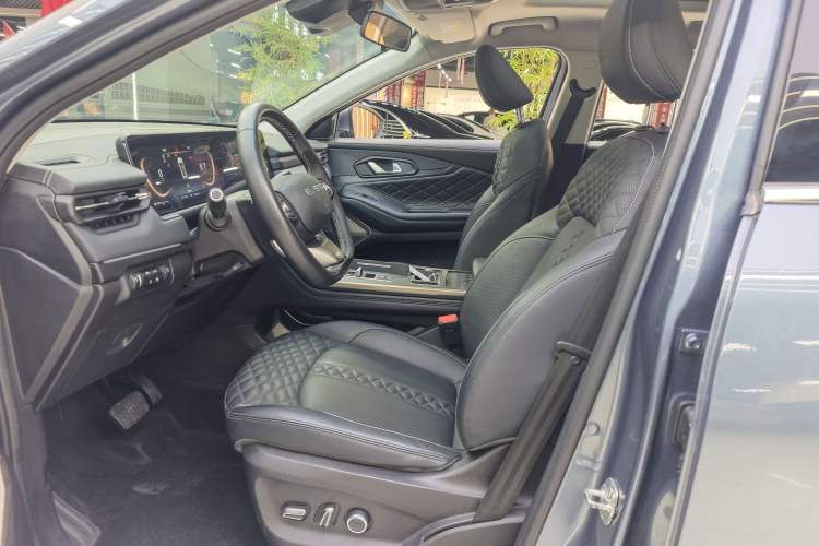 Used EXEED Lingyun 2021 290T Two-Wheel Drive Star Edition Interior 3