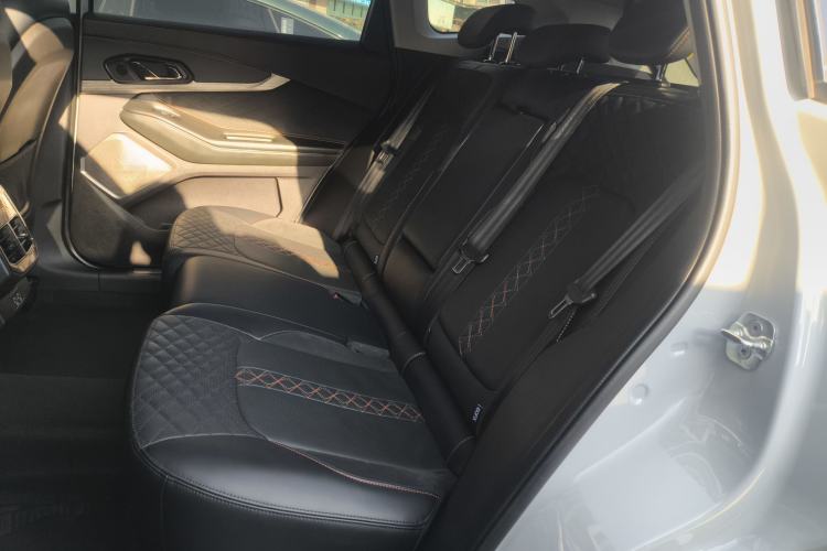 Used EXEED Lingyun 2021 400T Four-Wheel Drive Star Prestige Edition Interior 4