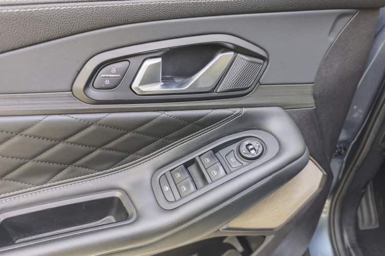 Used EXEED Lingyun 2021 290T Two-Wheel Drive Star Edition Interior 8