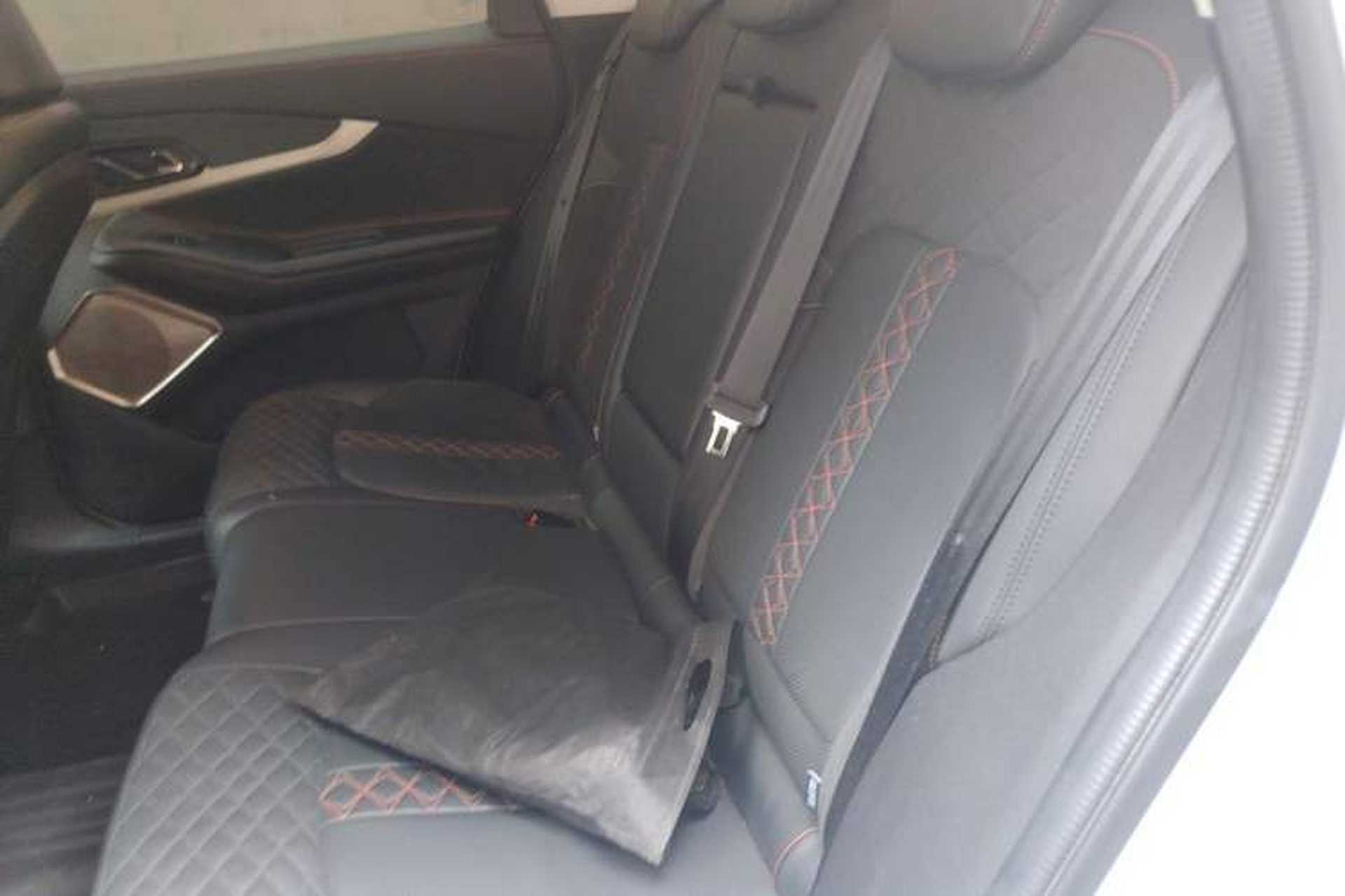 Used EXEED Lingyun 2021 400T Four-Wheel Drive Star Prestige Edition Left Rear Seat