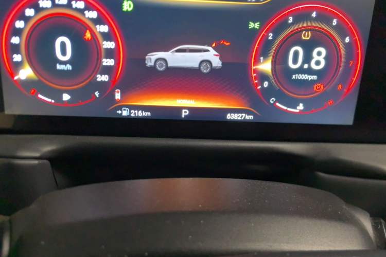 Used EXEED Lingyun 2021 290T Two-Wheel Drive Starry Edition Odometer Close Up