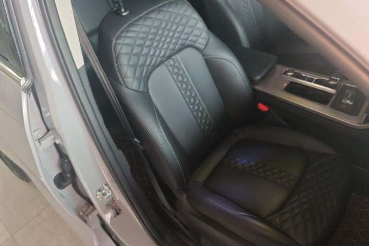 Used EXEED Lingyun 2021 400T Two-Wheel Drive StarRui PRO Edition Right Front Seat