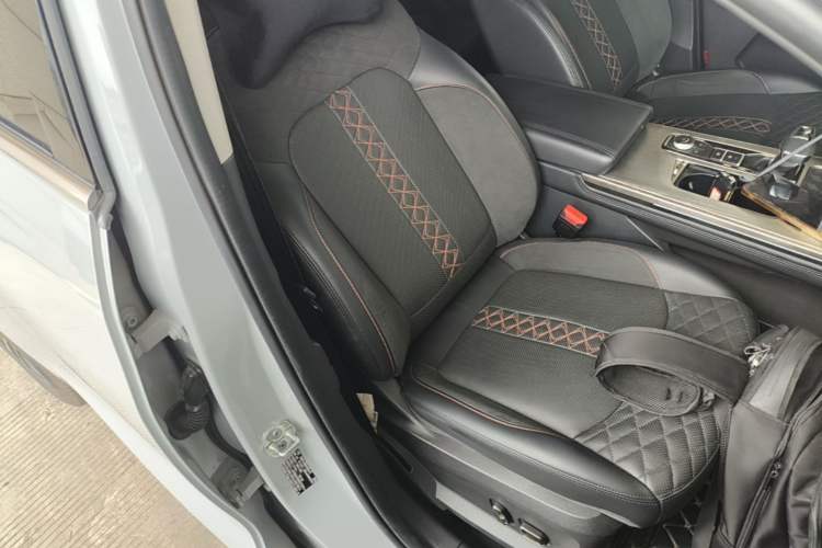 Used EXEED Lingyun 2021 400T Four-Wheel Drive Star Prestige Edition Right Front Seat