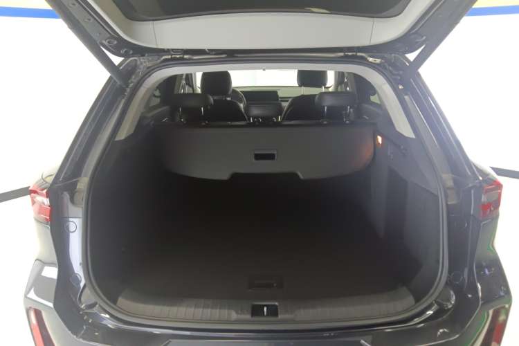 Used EXEED Lingyun 2021 400T Two-Wheel Drive StarRui PRO Edition Trunk