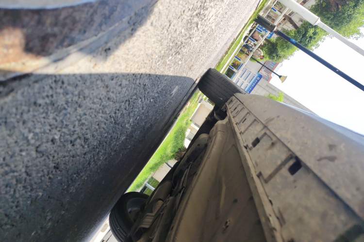 Used EXEED Lingyun 2021 290T Two-Wheel Drive Starry Edition Chassis Front Right