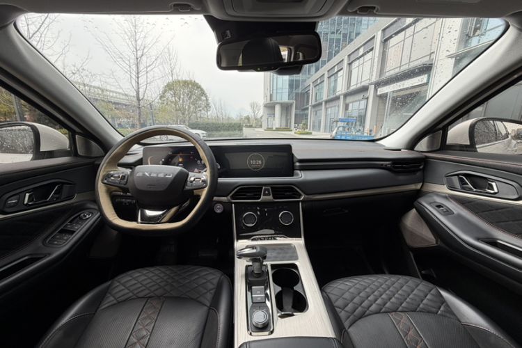 Used EXEED Lingyun 2021 400T Two-Wheel Drive Star Prestige Edition Interior 1