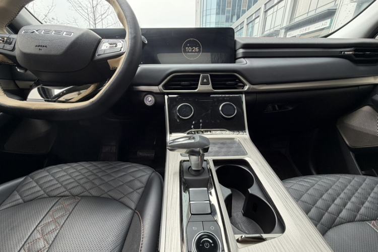 Used EXEED Lingyun 2021 400T Two-Wheel Drive Star Prestige Edition Interior 2