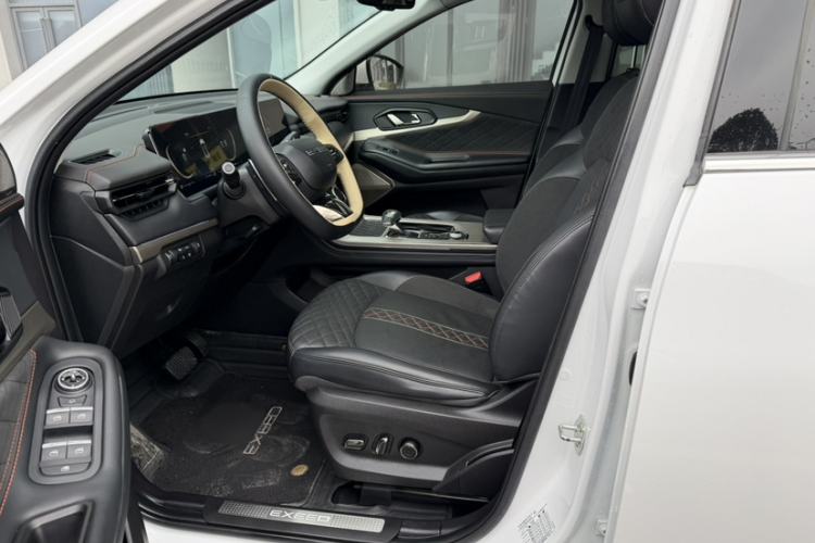 Used EXEED Lingyun 2021 400T Two-Wheel Drive Star Prestige Edition Interior 3