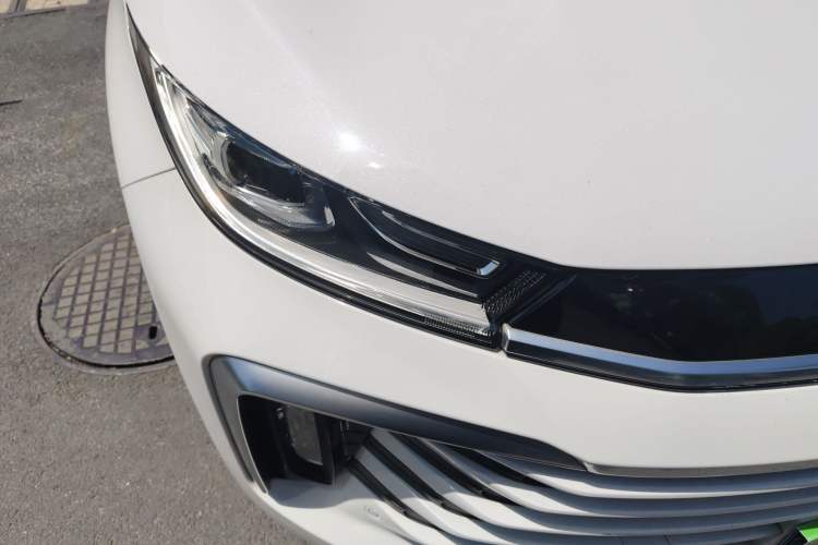Used EXEED Lingyun 2021 290T Two-Wheel Drive Starry Edition Right Front Headlight