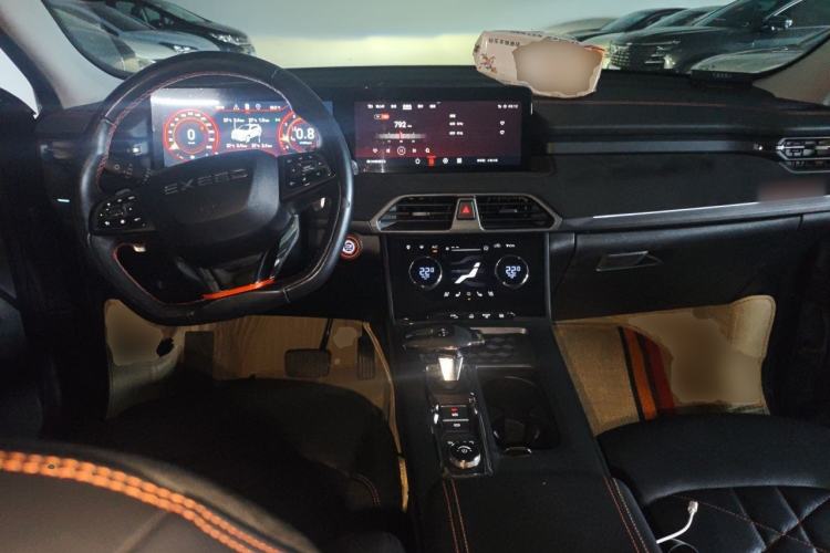 Used EXEED Lingyun 2022 Lingyun S 400T All-Wheel-Drive Superpower PRO Edition Center Console
