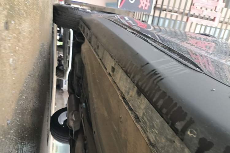 Used EXEED Lingyun 2022 Lingyun S 400T All-Wheel-Drive Superpower PRO Edition Right Side Sill