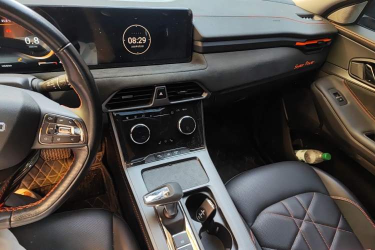 Used EXEED Lingyun 2022 Lingyun S 400T Two-Wheel Drive Superpower PRO Edition Audio And AC Panel