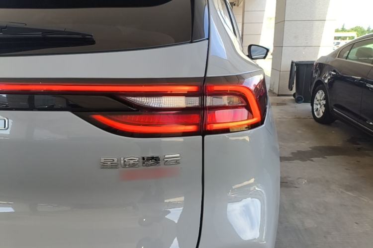 Used EXEED Lingyun 2022 Lingyun S 400T All-Wheel-Drive Superpower PRO Edition Right Rear Taillight