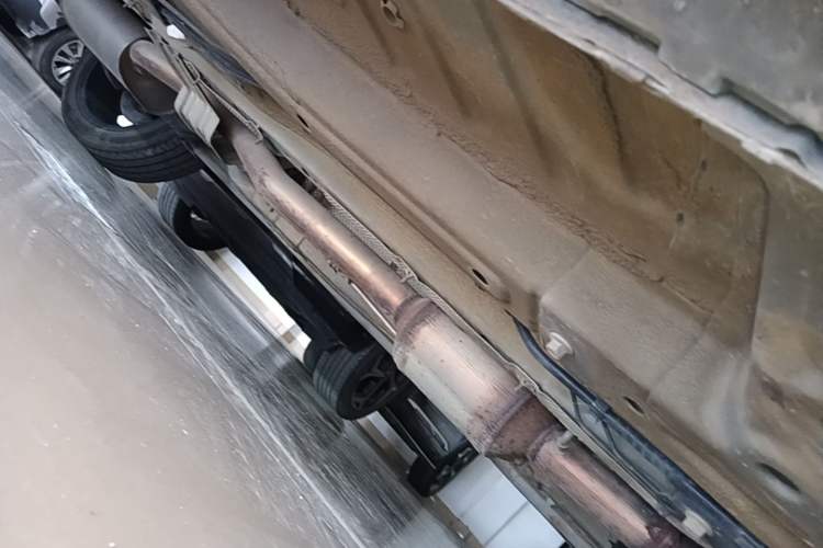 Used EXEED Lingyun 2023 400T Two-Wheel-Drive Star Prestige Edition Chassis Front Right